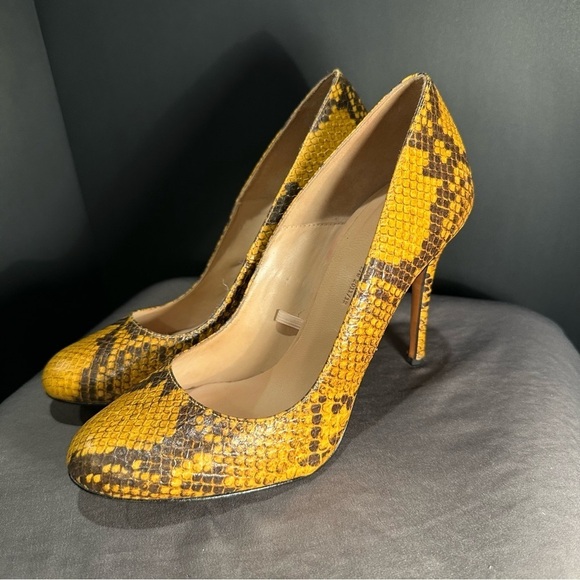 Zara Shoes - Zara Yellow Snakeskin Heels